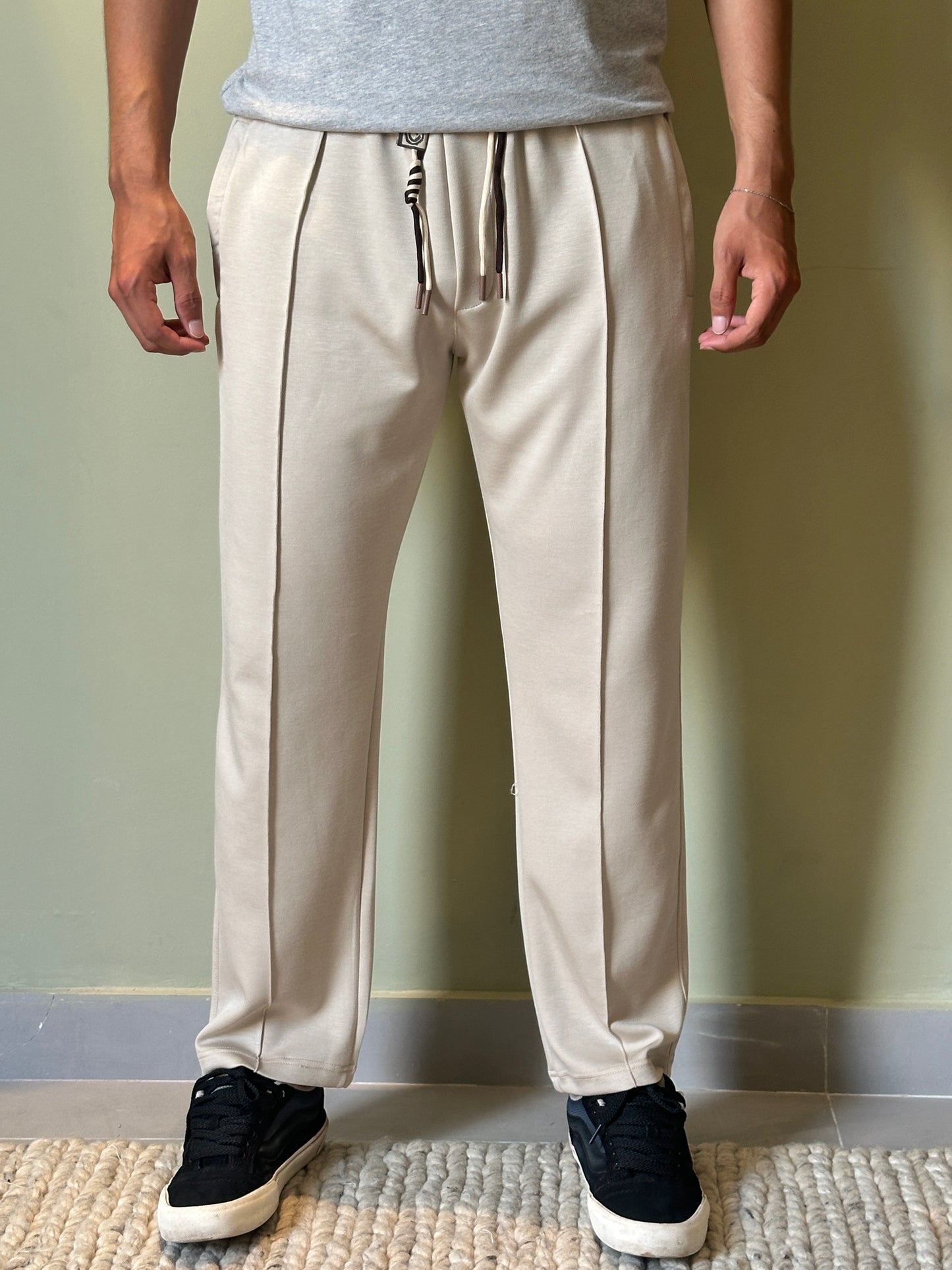 Wide leg trousers