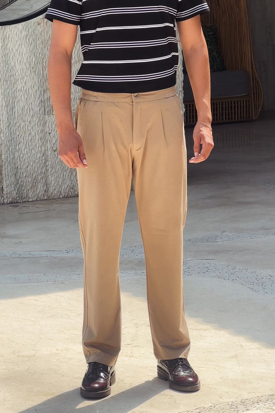 BROWN PLEATED TROUSERS